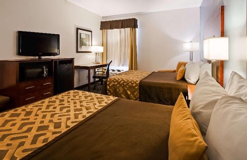 Brazil Hotel | Best Western Plus Covered Bridge Inn