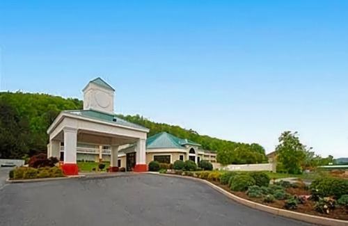 Harriman Hotel | Baymont by Wyndham Harriman