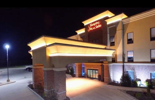 Middlebury Hotel | Hampton Inn & Suites Middlebury