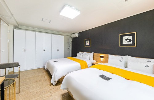 Chungmu Hotel | Yaja Tongyeong Ferry Teomineoljeom