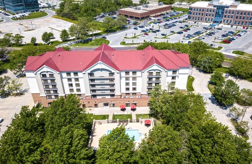 Overland Park Hotel | Hyatt Place Kansas City/Overland Park/Convention Center