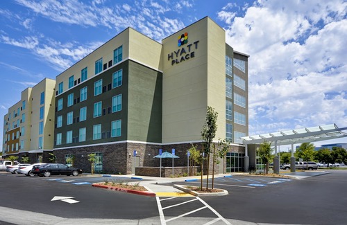Raisin Hotel | Hyatt Place Fresno