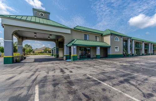 Goose Creek Hotel | Econo Lodge Goose Creek