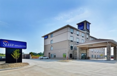 Oak Grove Hotel | Sleep Inn & Suites Fort Campbell