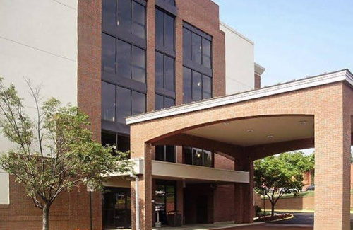 Dale City Hotel | Comfort Suites Near Potomac Mills