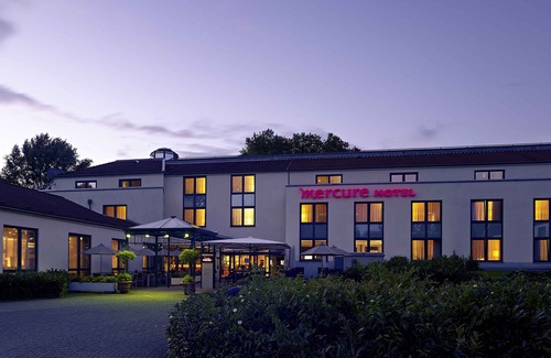 Traar Hotel | Mercure Tagungs- & Landhotel Krefeld
