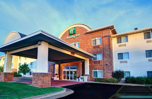 Marshfield Hotel | Holiday Inn Conference Center Marshfield, an Ihg Hotel