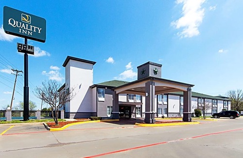 Greenville Hotel | Quality Inn Greenville I-30