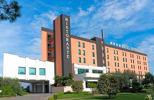 Pomezia Hotel | SHG Hotel Antonella