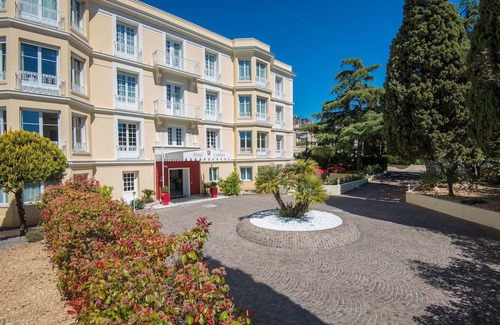 Beaulieu-sur-Mer Hotel | Hôtel Carlton