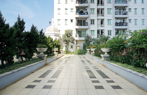 Kelapa Gading Barat Hotel | Spacious 3Br Moi Apartment Kelapa Gading