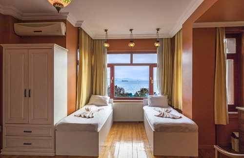 Sultanahmet Hotel | Cheers Lighthouse