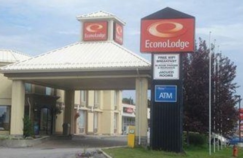 Orillia Hotel | Econo Lodge Orillia
