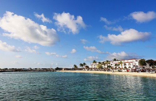 Pelican Key Hotel | Simpson Bay Resort, Marina & Spa