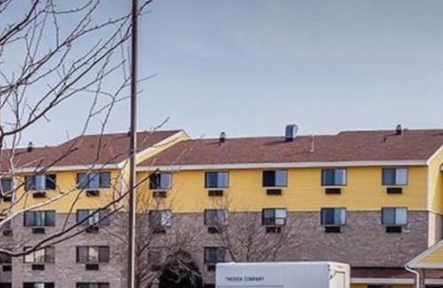 Apple Valley Hotel | AmericInn by Wyndham Apple Valley