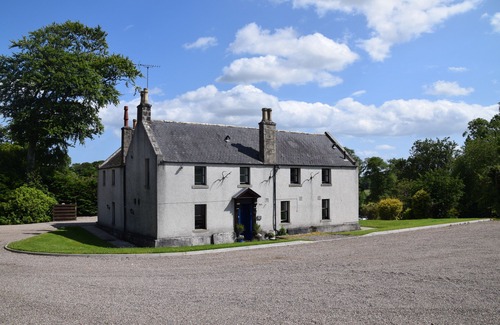 Old Deer Hotel | Saplinbrae Hotel and Lodges