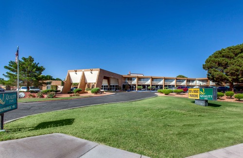 Page Hotel | Quality Inn View of Lake Powell - Page