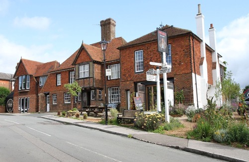 Ticehurst Hotel | The Bell in Ticehurst