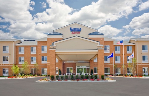 Oak Creek Hotel | Fairfield Inn & Suites by Marriott Milwaukee Airport