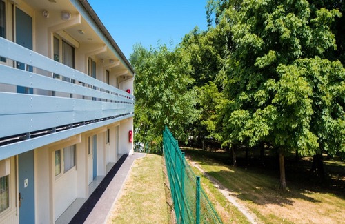 Dammarie Les Lys Hotel | Campanile Melun Sud - Dammarie les Lys