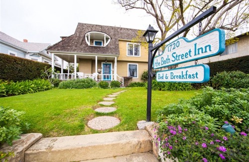 Oak Park Hotel | Bath Street Inn