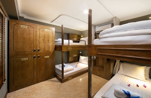 Hang Dao Hotel | Little Charm Hanoi Hostel