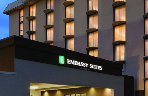 West Bloomington Hotel | Embassy Suites by Hilton Bloomington/Minneapolis