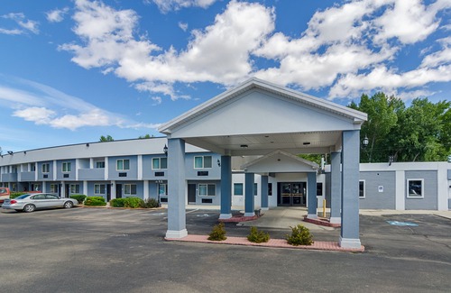 Buffalo Hotel | Quality Inn