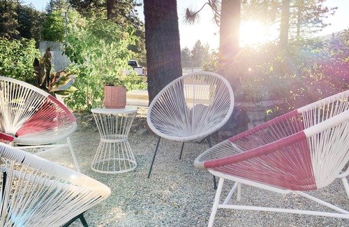 Wrightwood Hotel | Grand Pine Cabins