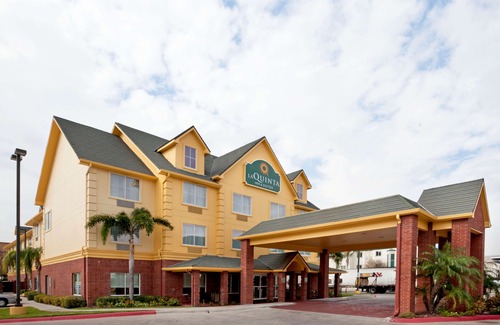 Pharr Hotel | La Quinta Inn & Suites by Wyndham Pharr North McAllen