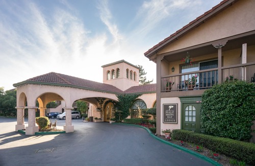Half Moon Bay Hotel | Half Moon Bay Lodge