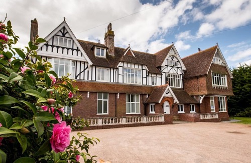 Rockbeare Hotel | The Grange Court Hotel
