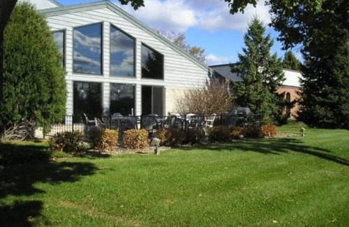 Apple Valley Hotel | AmericInn by Wyndham Apple Valley