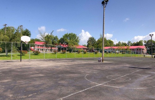 Fayetteville Hotel | Quality Inn New River Gorge