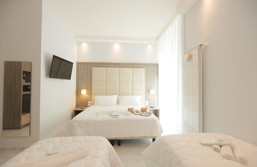 Naples City Centre Hotel | Garibaldi Suite