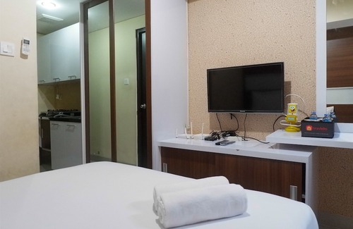 Surabaya Hotel | Compact Studio Room at Tamansari Papilio Apartment