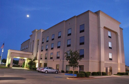 Burkburnett Hotel | Best Western Red River Inn