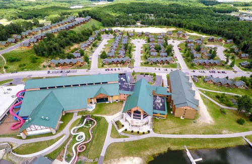 Warrens Hotel | Three Bears Resort