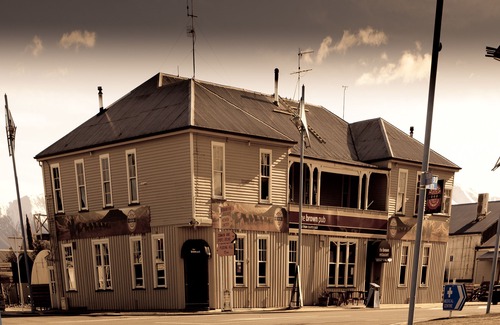 Methven Hotel | The Brown Pub