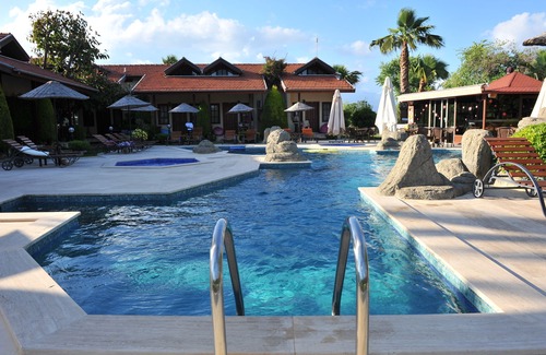 Dalyan Hotel | Grenadine Lodge