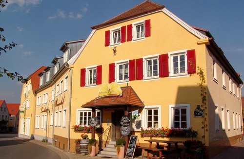 Wiesenbronn Hotel | Landhotel Und Weingasthof Schwarzer Adler