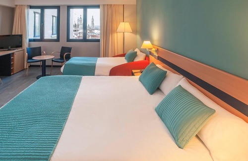 La Magdalena Hotel | Ibis Styles Zaragoza Ramiro I