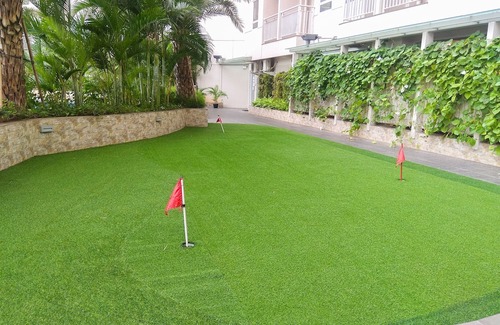 Cikarang Hotel | Modern and Comfy Studio @ Mustika Golf Apartment