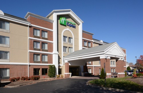 Innsbrook Hotel | Holiday Inn Express Richmond I-64 Short Pump Area, an Ihg Hotel