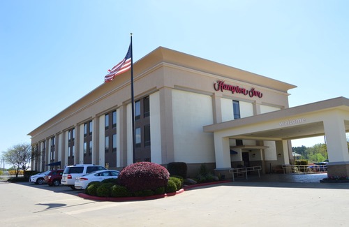 Marshall Hotel | Hampton Inn Marshall