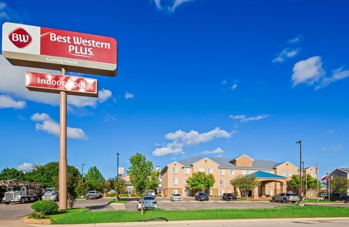 Weatherford Hotel | Best Western Plus Cutting Horse Inn & Suites