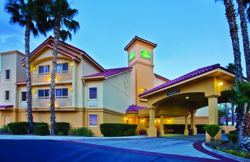 Tucson Hotel | La Quinta by Wyndham Tucson Airport
