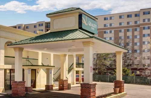 Takoma Park Hotel | Quality Inn Takoma Park