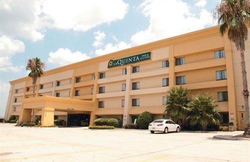 Baytown Hotel | La Quinta by Wyndham Houston Baytown East
