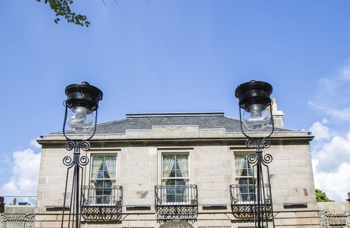Stockbridge Hotel | The Raeburn